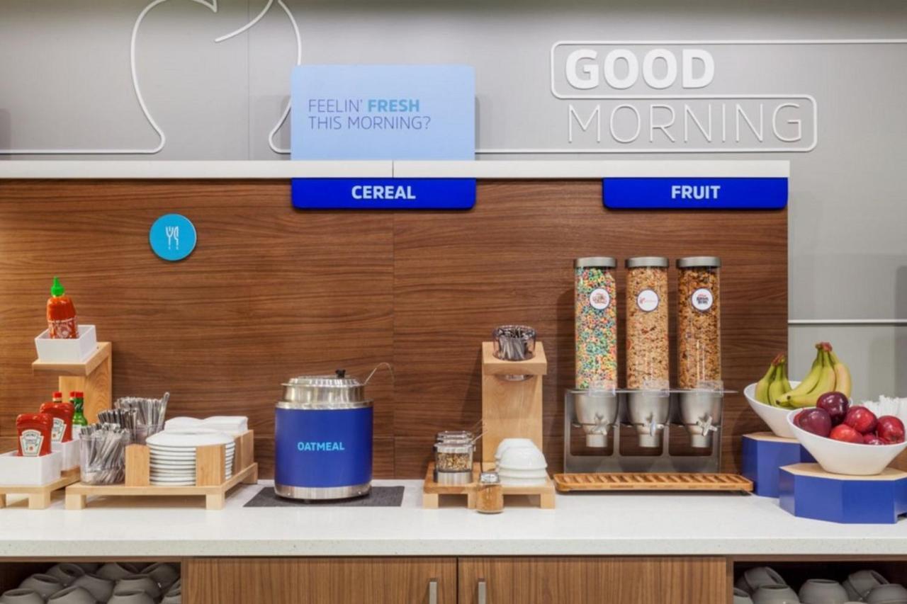 Express & - Grand Haven By Ihg 3*