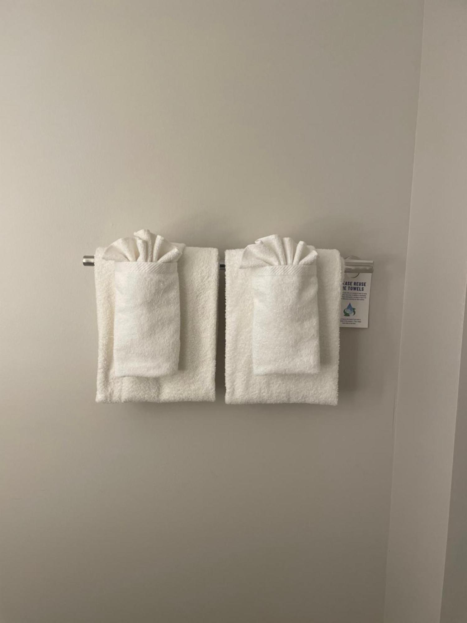 Express & - Grand Haven By Ihg