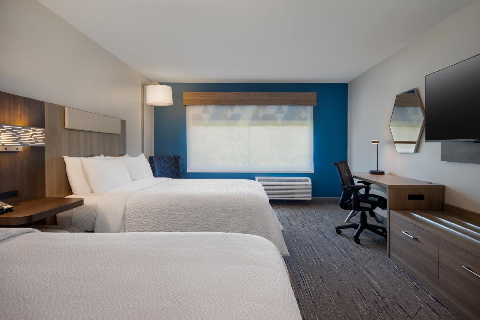 Express & - Grand Haven By Ihg Hotel